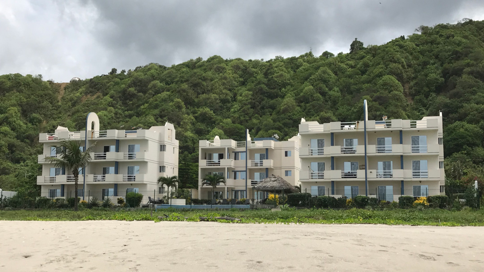 Oceanfront condos for sale in Ecuador - Playa Azul beach view